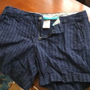 Navy eyelet size 8 Merona shorts